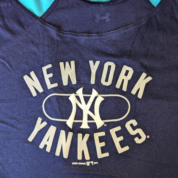Under Armour New York Yankees cropped  camisole- Navy blue - size 2X - Picture 7 of 10